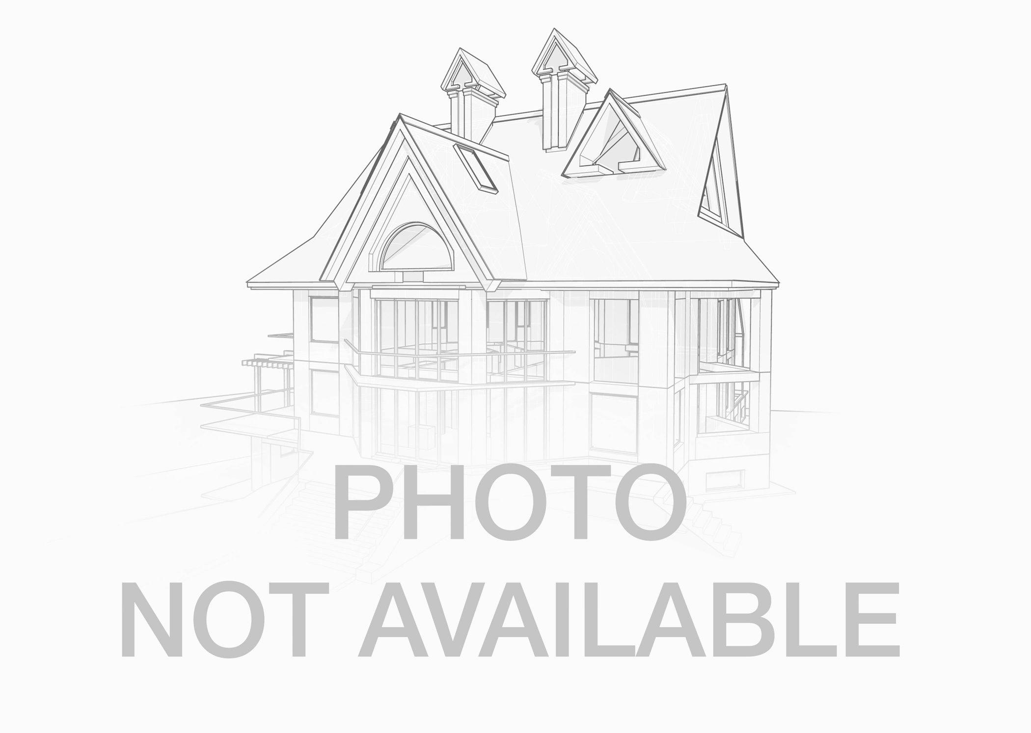 330 W Main Street 